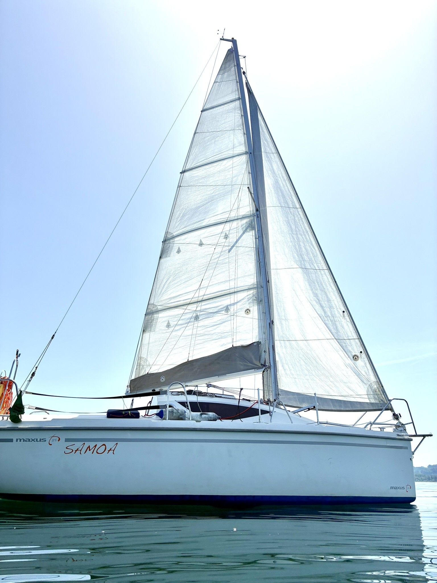 Maxus 21 au port de Cheyres